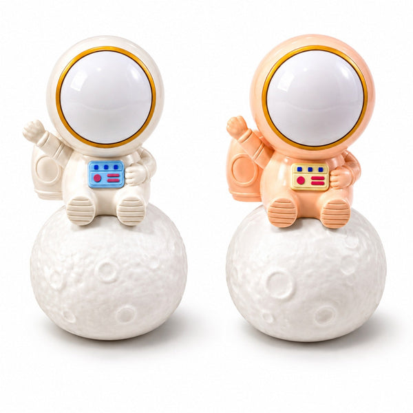 Lámpara decorativa de astronauta sobre base lunar